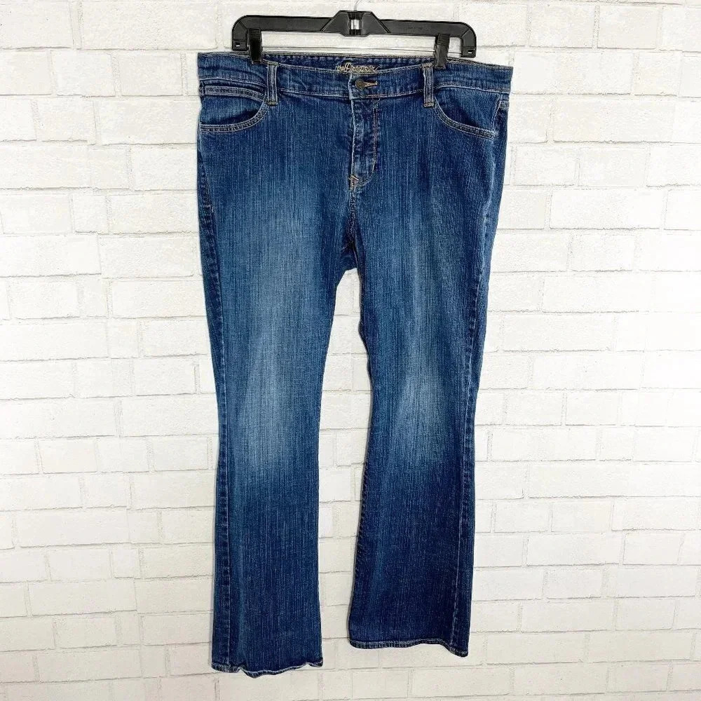Old Navy Medium Wash Dreamer Bootcut Jeans Women's Plus Size 14 Regular